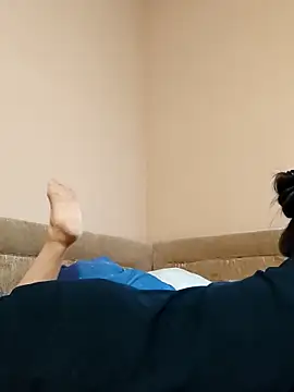 Zulfiya_Bruce webcam