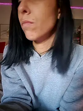 misscectito13 (Ask my age) - joueuse et vous ?