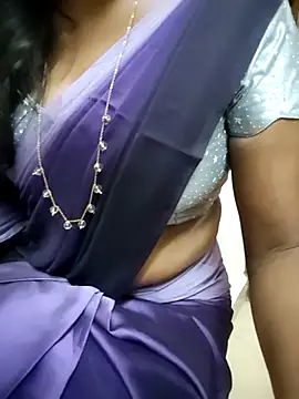 Tamilmallu-duskygirl03