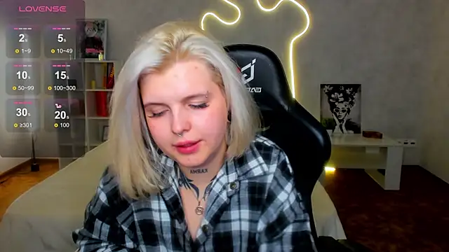 shadow__purrr webcam