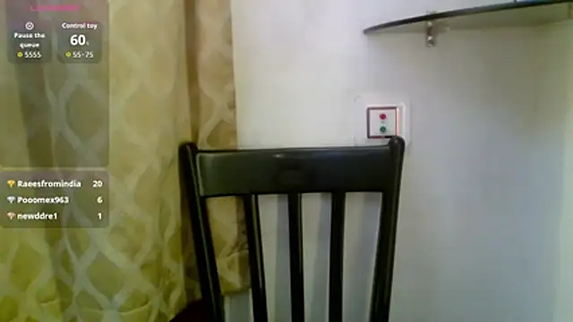 Teekhi_mirchii webcam