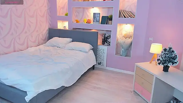 floradobb (F teen) - The water flows down the tummy in panty