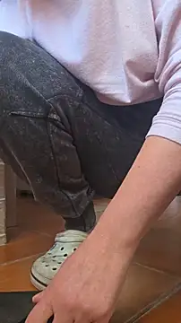 lina_lou4 (F mature) - Naked