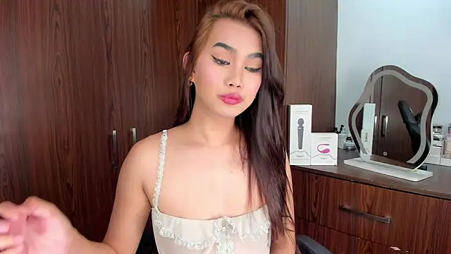 lovableXnaughty_lily webcam