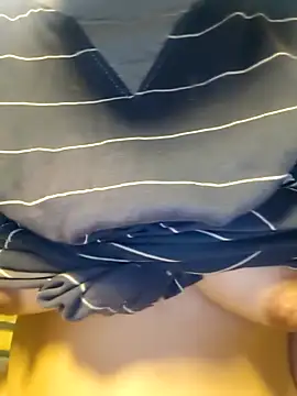 squirtshantal webcam