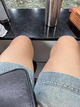 Mores1_Squirt webcam