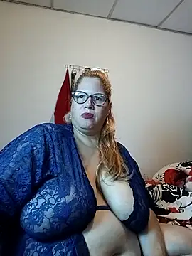 Webcam Model (EllisW8)  is live.Free join now!