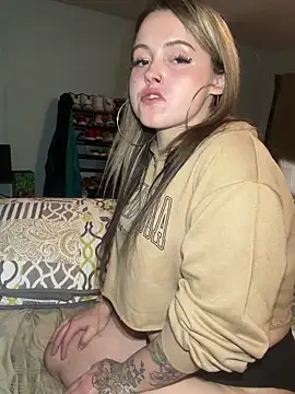 JuicyExxxperience webcam