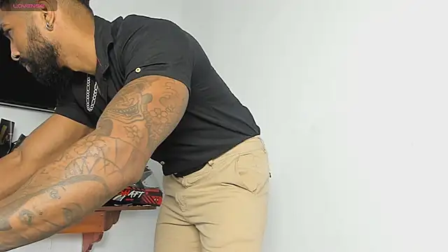 Xander_Str0ng webcam