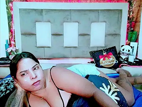 indiantopaz694u webcam