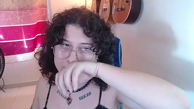 Smoke_trip_Alicia webcam