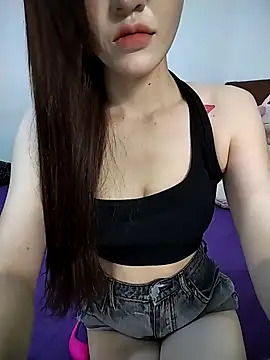 Quynhbabysexy webcam