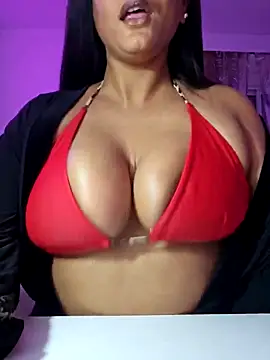 Busty_AriaX