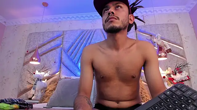 Boss_Domiinator webcam