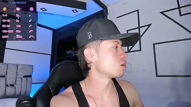 marcuscollins1_ webcam