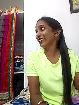 Hotty-Nidhi webcam