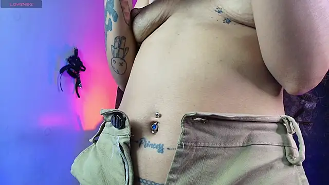 Sweettpleasure webcam