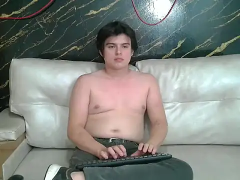 invincible200 webcam