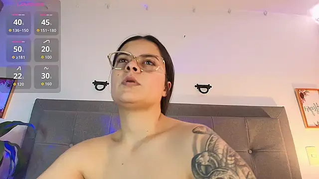 Cherry_Baddie webcam