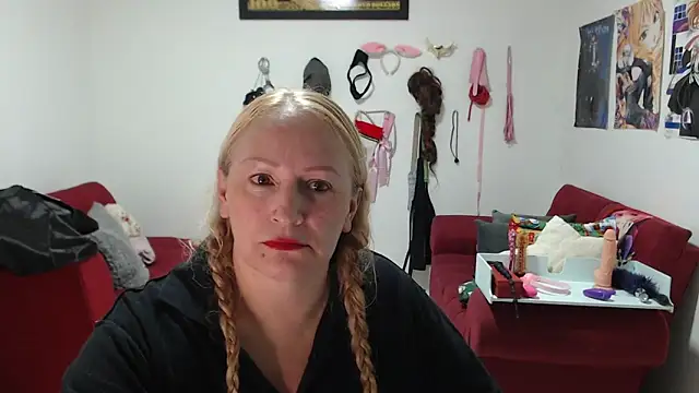 emperabigbootybigass webcam