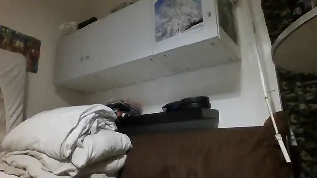 whatYwantMorrre webcam