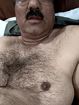 moonflower25 (Ask my age) - 100000