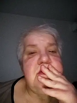 HapinessLovee webcam