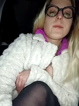 dolcehelena993 - Dolcehelena993's free webcam - UK Sex Cams