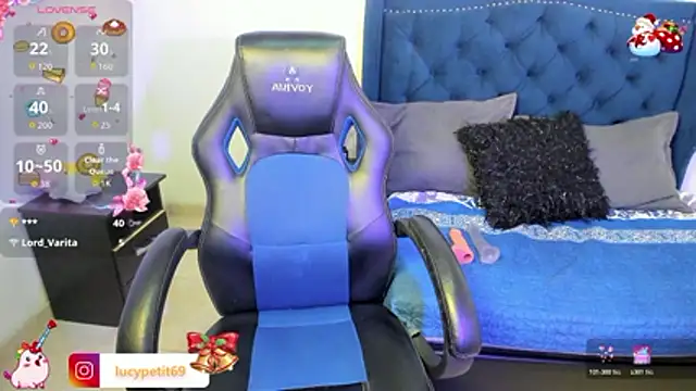 LucyPetit webcam