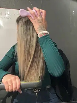 Isabella_Varella webcam