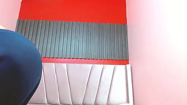 Thiago_Summers webcam