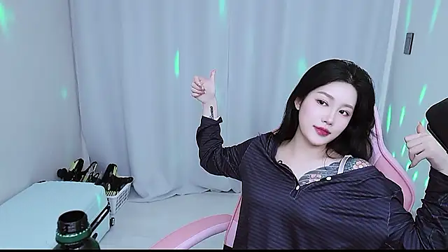 misa_02 (Ask my age) - 브라벗기/만취하면실수해서보여줄수도있음/꼭까안함