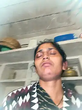 pooja_shre (F young) - rtmp://live.doppiocdn.com/ext