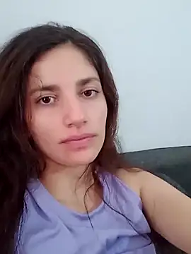 marestrella-25 - Marestrella-25's free webcam