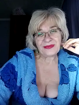 Webcam Model (52MiaLove02)  is live.Free join now!