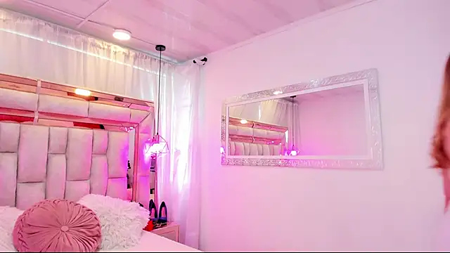 Katalina_Evans webcam