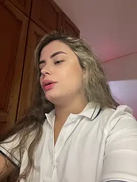 Webcam Model (Miss_valeriaa) is live