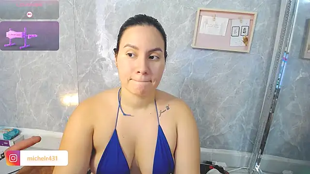 Mia__reys webcam