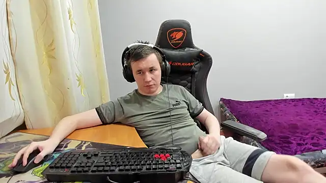 iliaskrislove webcam