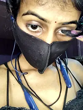 Thaper_Meera2 webcam