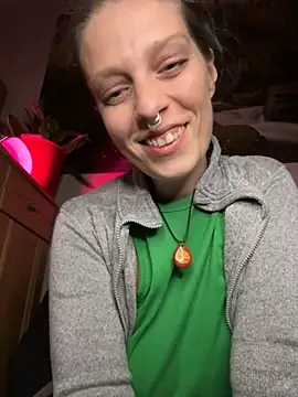 MenaDreadfull webcam