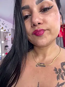 Webcam Model (MadissonFord)  is live.Free join now!