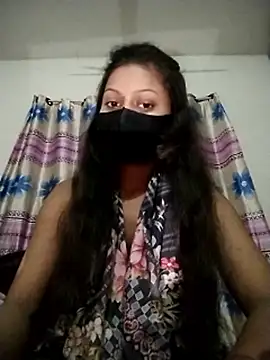 Webcam Model (Nadia-2)  is live.Free join now!