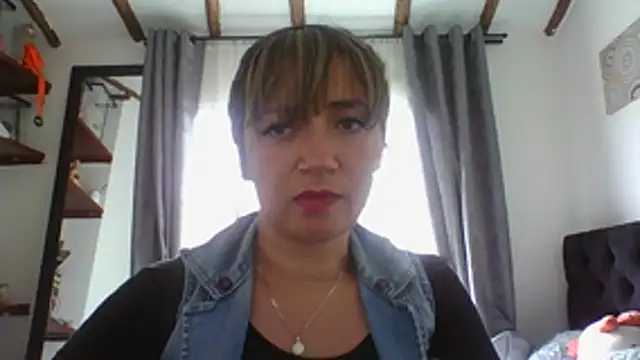 tata_sanz_ webcam