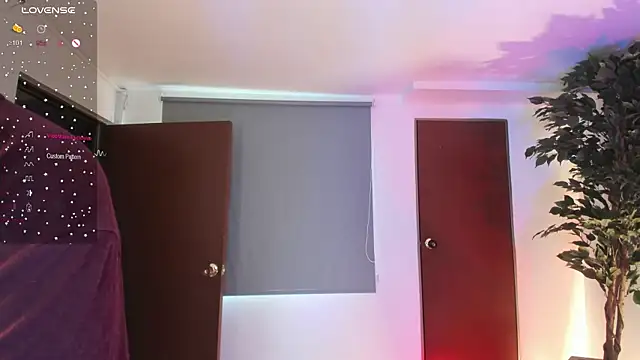 Enola_Holmes_ webcam