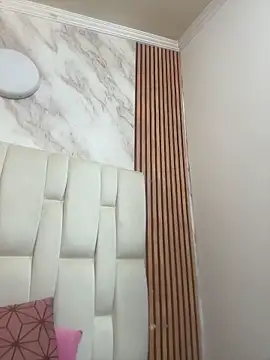 Webcam Model (Hannagarces) is live