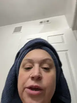 AlyssiaAmoreXO webcam