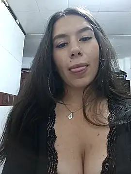 saramadissonxxx webcam