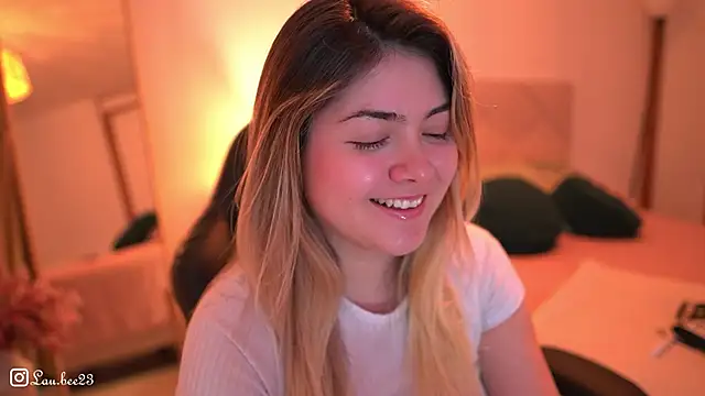Lau_Bee webcam