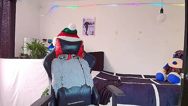 twink_sebas_ (M twink) - get naked